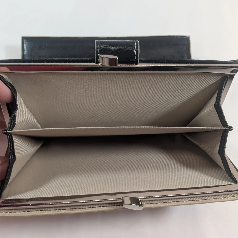 Elegant Black Genuine Leather Wallet Kiss Lock & Magnetic Snap Secured Pockets